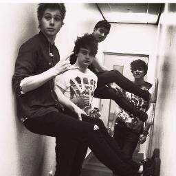 Account to support @5SOS in Spain:)