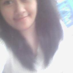 cantik 
imut 
pendiem .... :(
ska heppy* aja