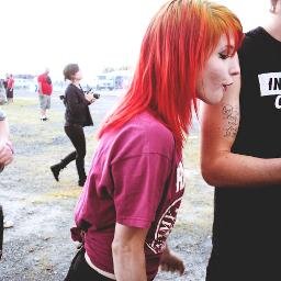 #Smiler #Selenator #Directioner #Belieber #Lovatic #Misfits #Rock Follow me. I Follow Back . WELCOME \m/