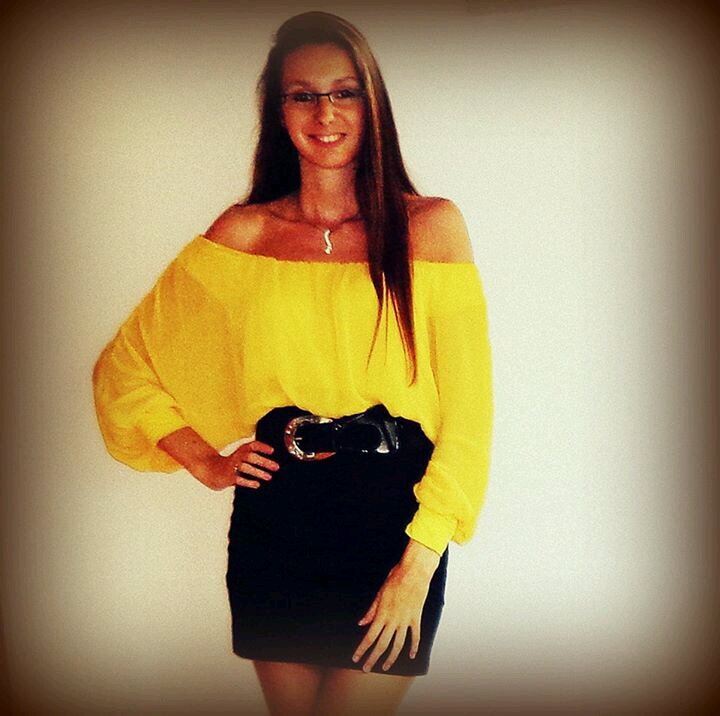 cinvdv's profile picture. ~     it's better to be absolutely ridiculous than absolutely boring      ~ Student ● BE