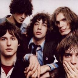 Noticias diárias sobre a banda The Strokes. CONTATO - strokesnewsbrcontato@gmail.com