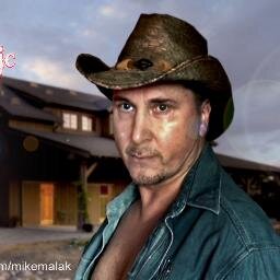 singer-songwriter, cover music country, folk, blues and rock music - http://t.co/ollefMzh6e