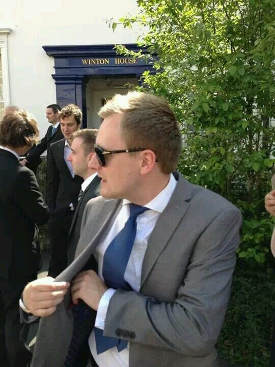 AlHogg13's profile picture. 