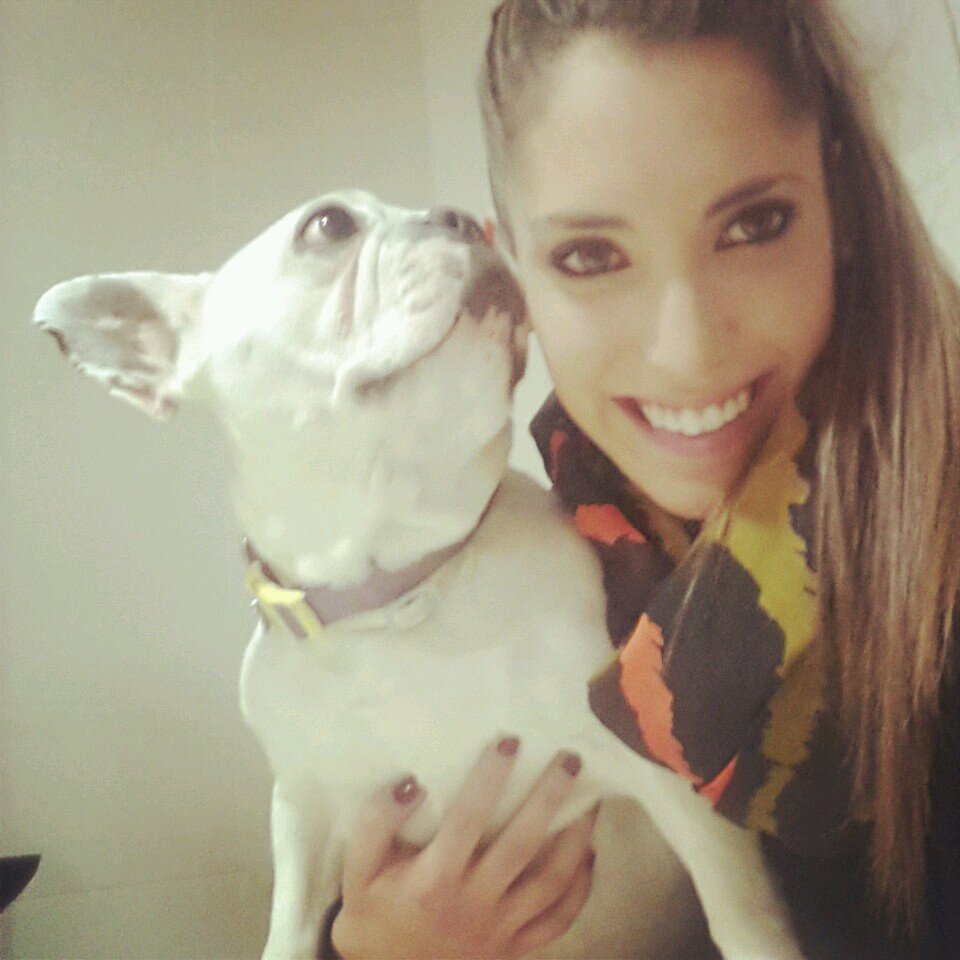 mariabadenaas's profile picture. Se me fue de las manos lo que nunca tuve entre ellas