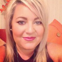 laura moore (@moorelaura) Twitter profile photo