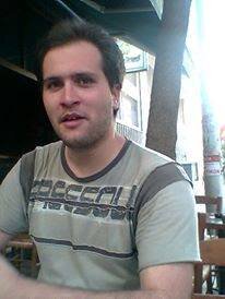 Chemical engineer, passionate with rock and metal music, easy going guy, love to connect and interact with other people.