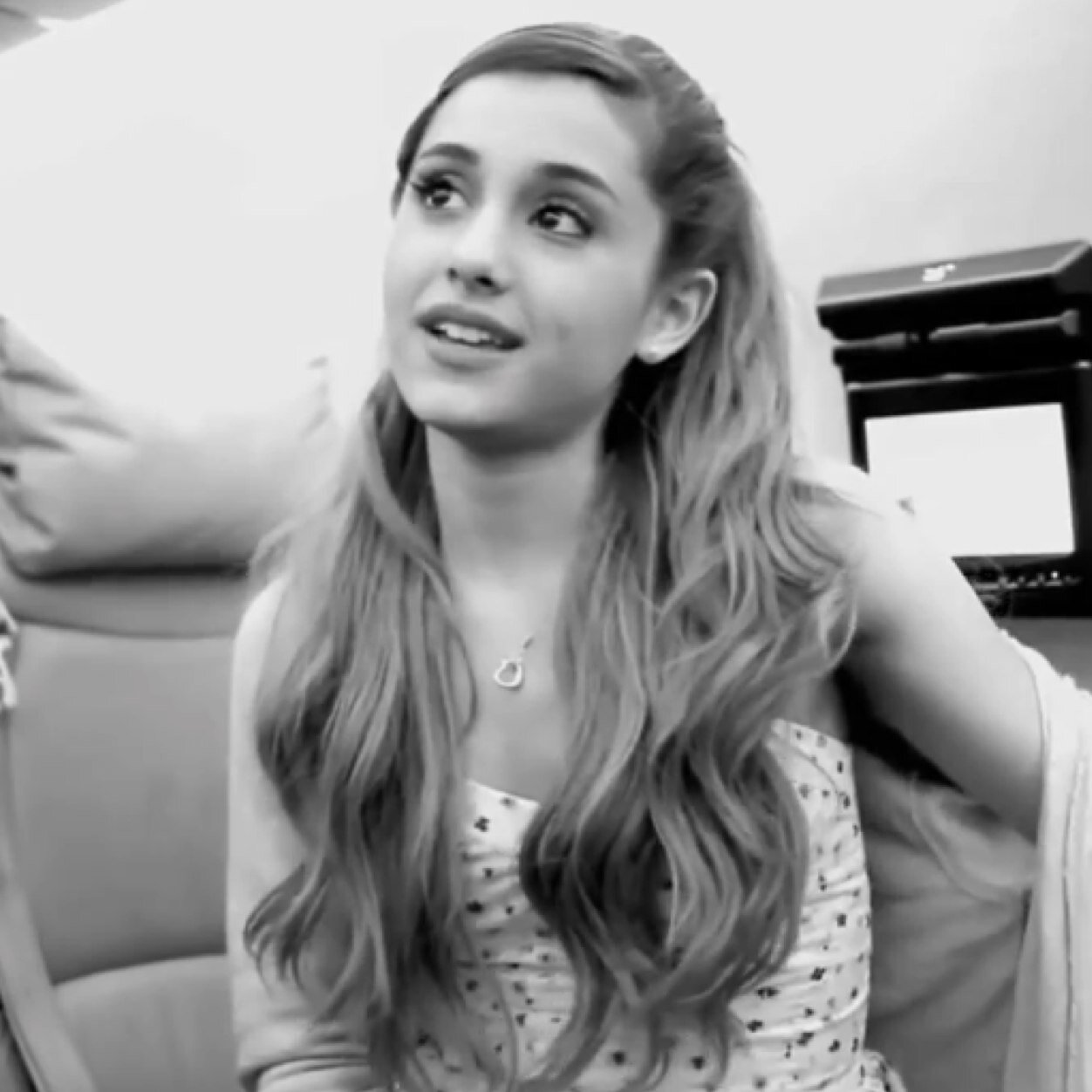 ari_jaisbeanie's profile picture. Arianator&Janoskianator! ari you inspire me so much. the wanted! janoskians ilovethem. addiction to them:)♥