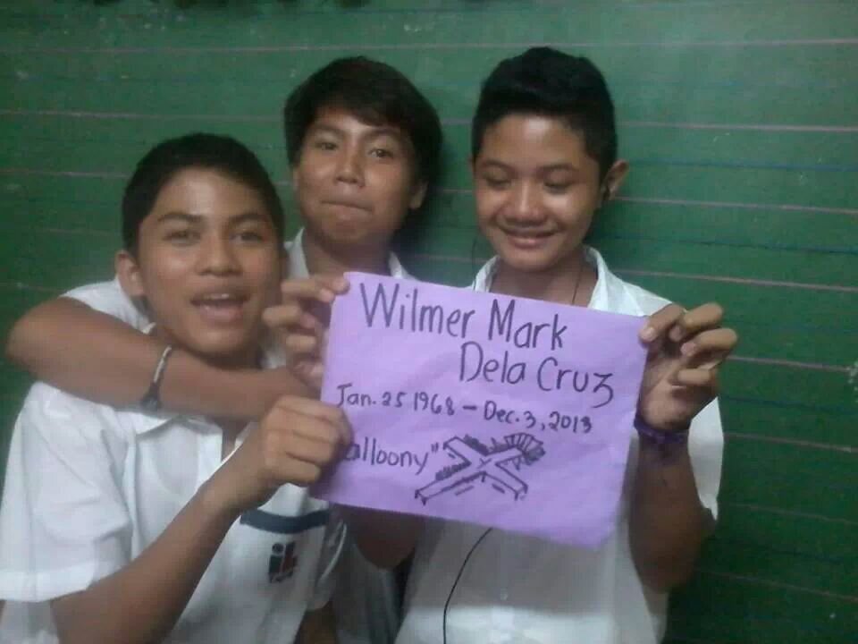 EarlIanJohnDeLe's profile picture. follow me and ill follow you back.