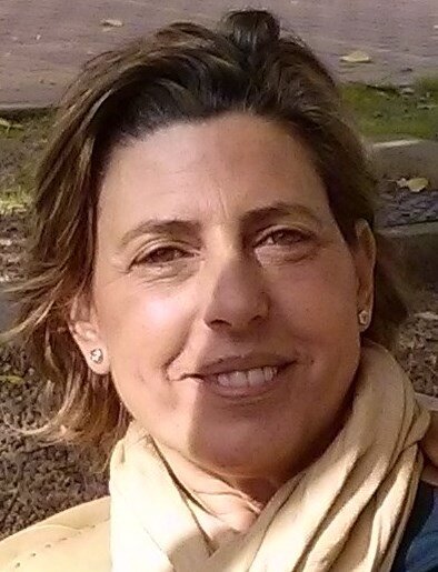 Periodista, amante de la vida, los amigos, el sol..,, y amateur con los pinceles