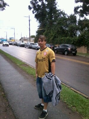 gaucho gremista, um ijuiense xonado pela cultura gaucha, futebol, churrasco, um bom chimarrao e torcedor do Sao luiz de ijui. facebook guri de ijui