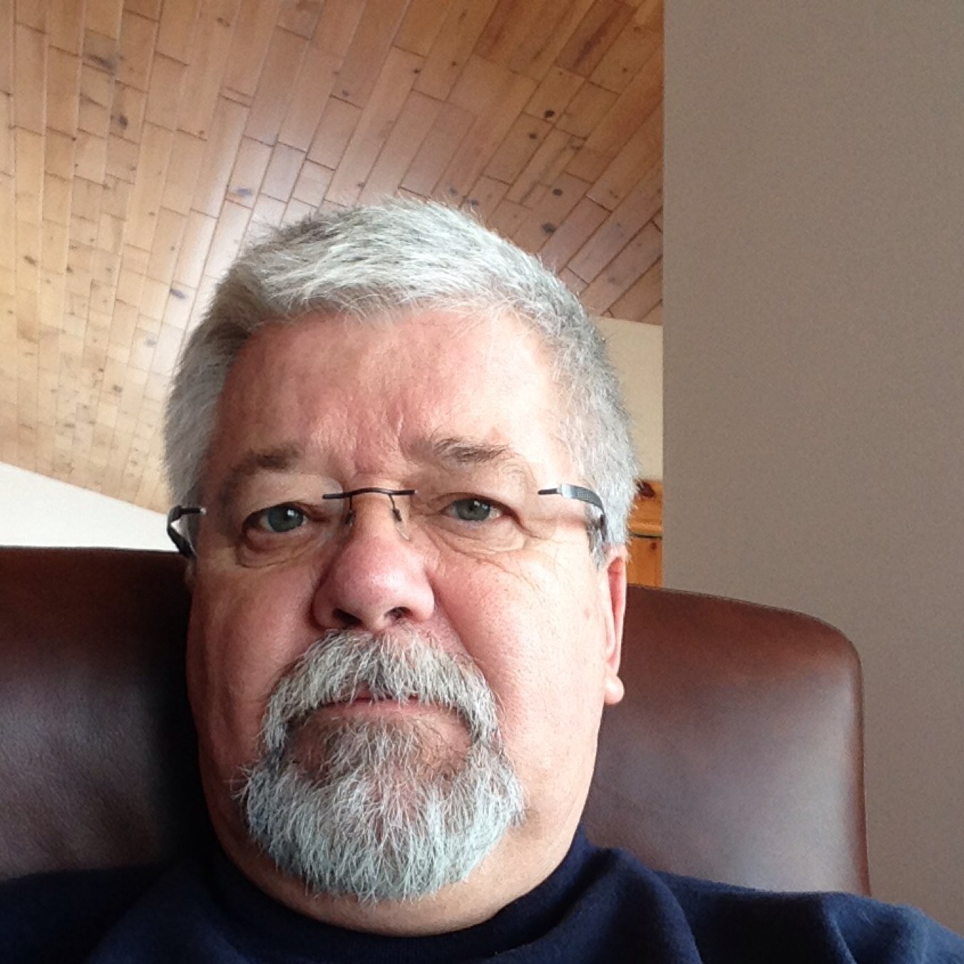 gaspard10's profile picture. 