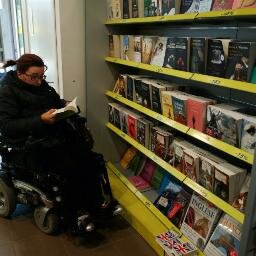 valesharm's profile picture. 