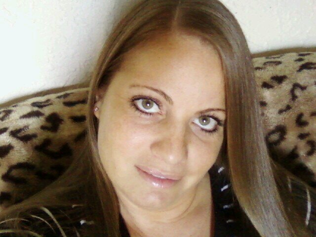 I'm all bout my children ! I stay far from drama n jus keep 2 myself ! I'm single cuz i don't have time 4 games n bs !