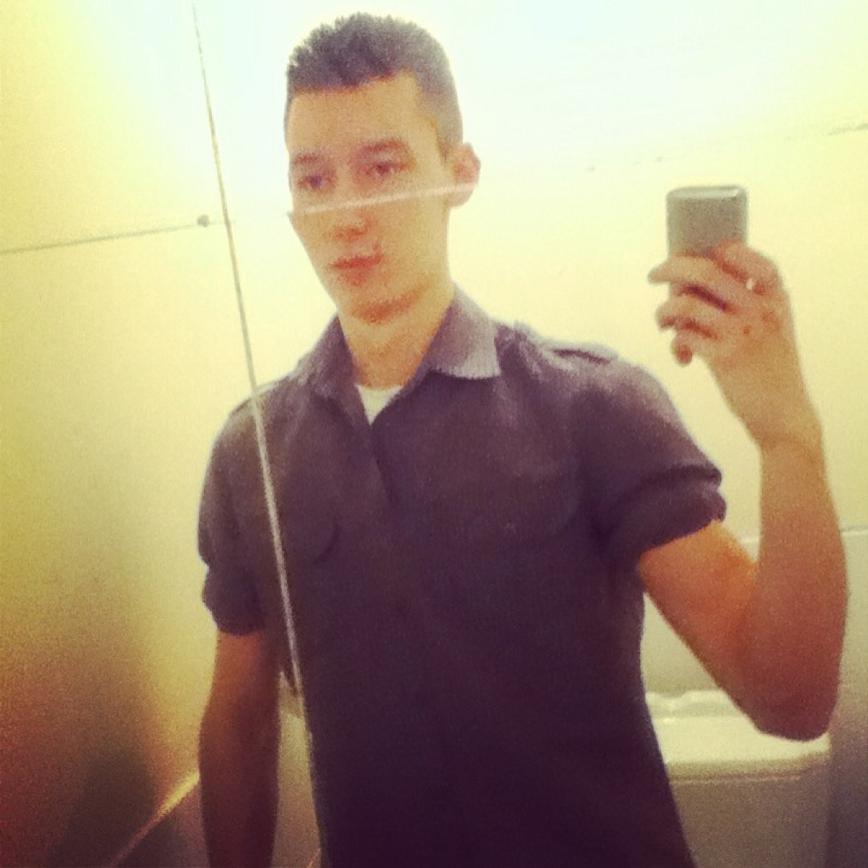 Add me on what's app :) 07867424280 girls only tho !!!