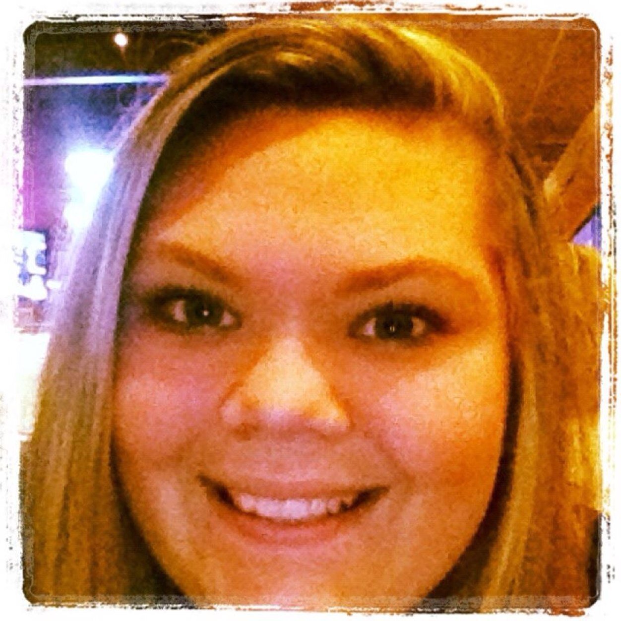 CameoCutie91's profile picture. Proud Navy Wife