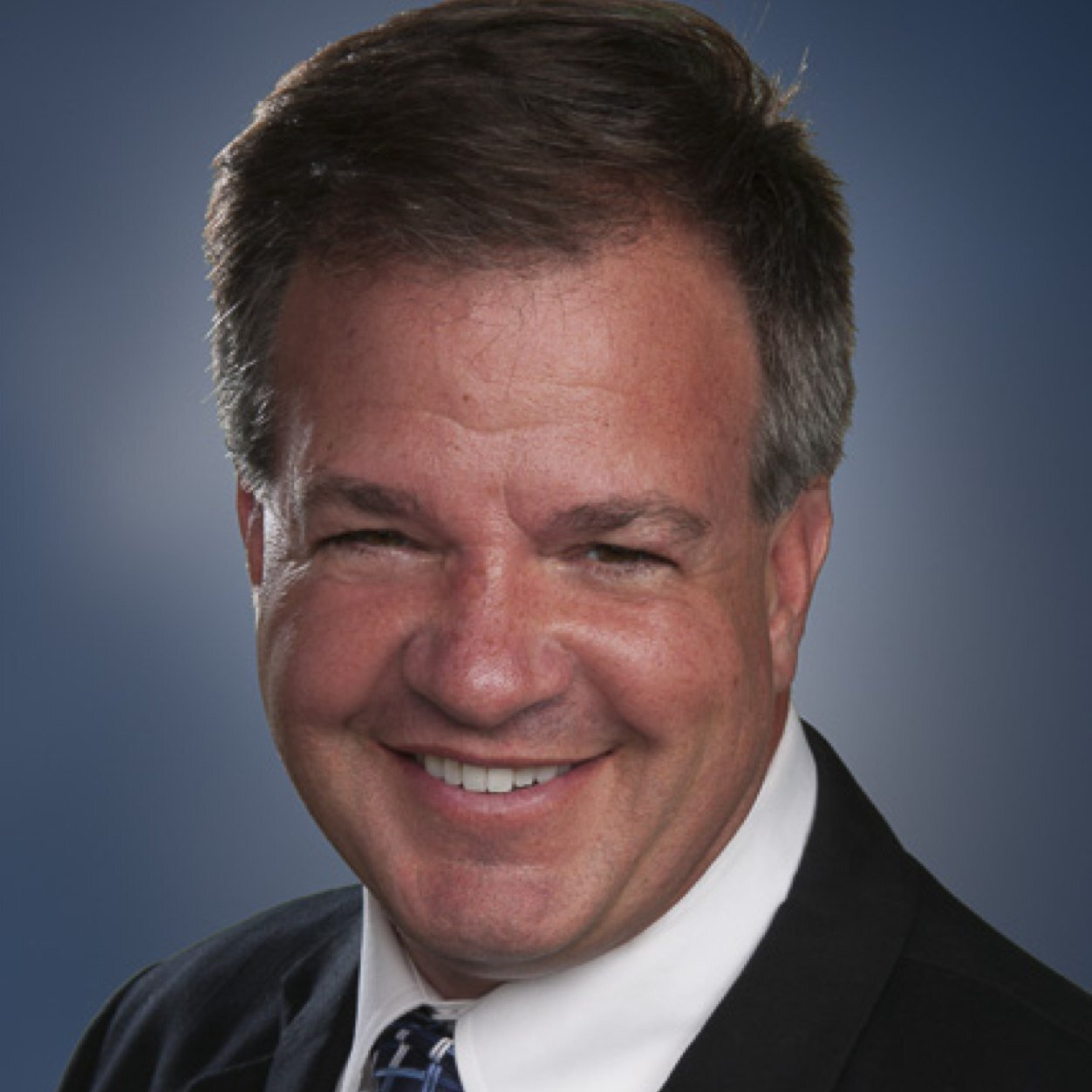 Loving Dad, Dynamic Sales Manager, Trainer and Entrepreneur. Love golf, Bruins, Red Sox, Patriots and Jeeps!