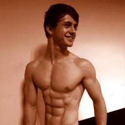 Fitness freak..Love working out and gym is my fav hangout!!