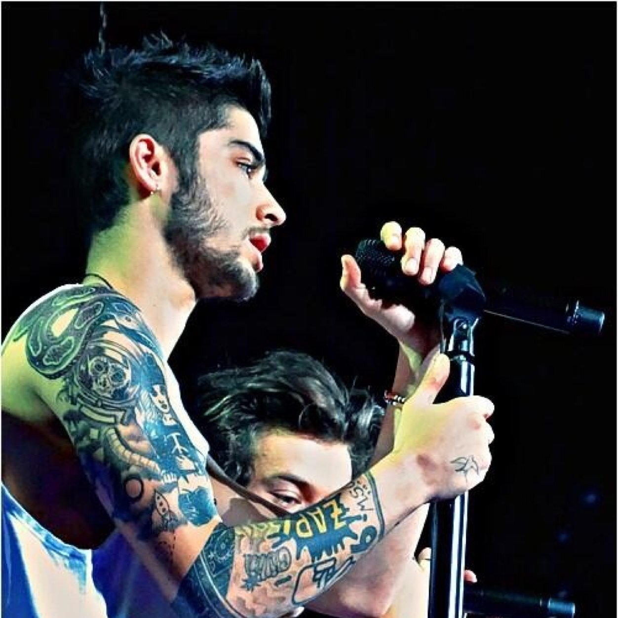 LHGDirectioner's profile picture. Somos Lau, Faby y Stefa. Gracias a esos cinco chicos nos hicimos amigas, nuestras vidas cambiaron por completo❤. Siguenos y pide follow back.