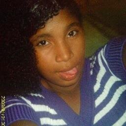 Es DiverttiidO como las Personas pueden hablar cOsas D ttii a ttus Espalda!.  Cuando Lo Unico Qk Saben De Tii Es Tu Nombre. Mii Maniita @LiceyniDiaz_30
