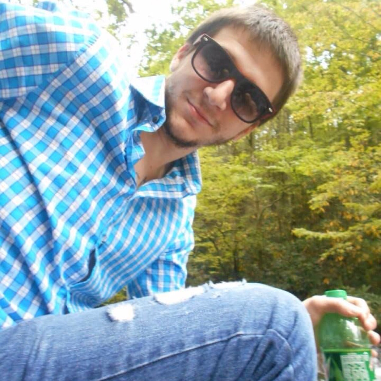 codyhaynes3750's profile picture. Husband, father, food lover, guitarist, movie lover, video game enthusiast, and golfer