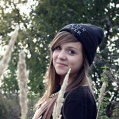 I'm polish belieber , love justin and jelena 3
