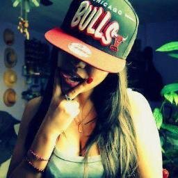 17% RG4L como estilo de vida, amante de la buena musica y de las voces sexy, mi pregunta: Si todos los derechos son reservados, ¿son todos los zurdos mú blabla?