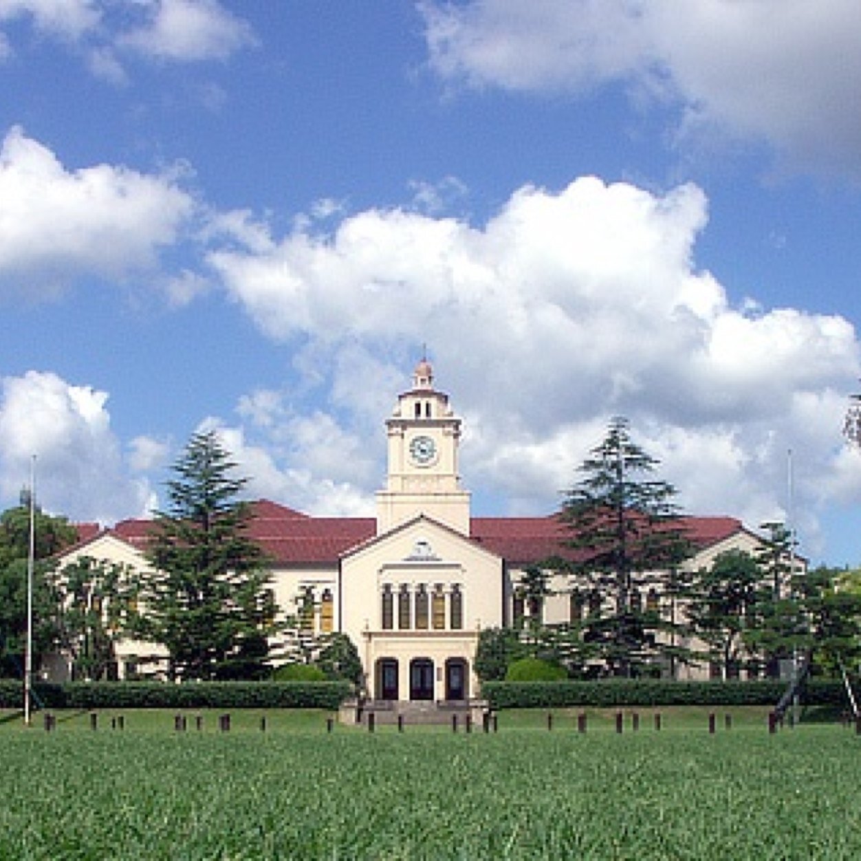 Kanseigakuinsin's profile picture. 関西学院大学生に向けた優良情報配信。同志社大学から始まったPlatHomeが関西学院大学にも新しく拠点を置きました。サークルの情報や、学生団体の情報、アルバイトの情報、イベントの情報などを配信します。関西学院大学の方は是非フォローお願いします‼︎