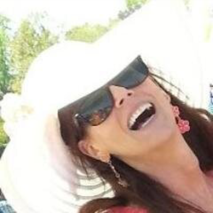 Writer, dog lover, ex-dancer, gypsy wanderer