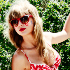 cause i see spaks fly, whenever you smile @taylorswift13