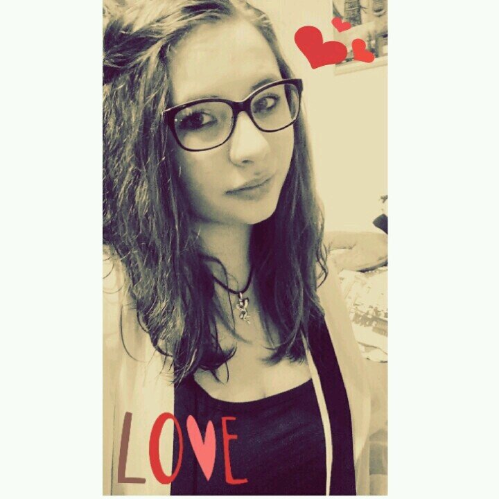 jacquiiboehm's profile picture. 