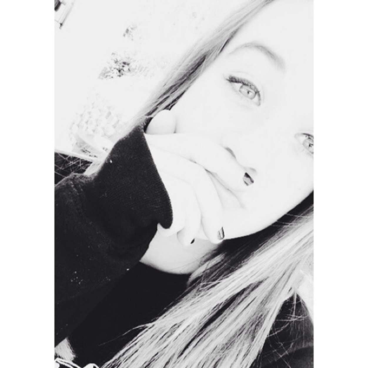 just a normal girl // follow my instagram @tbhema