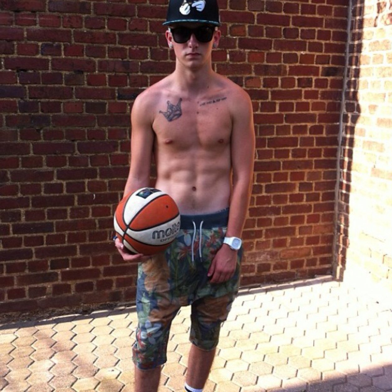 Instagram - marcj000