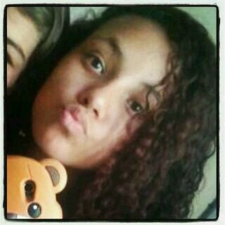 I'm Ally Mendes,14 Years...I'm Directioner & Lovatic Forever!