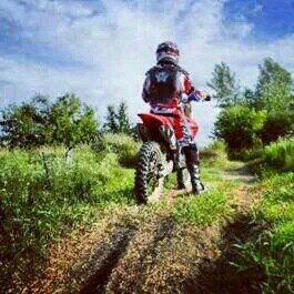 Motocross is my life has been sence I was 5 and nothing will change my love for the sport! Moto till the day I die!