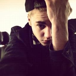 Huge Belieber and Janoskiansator.