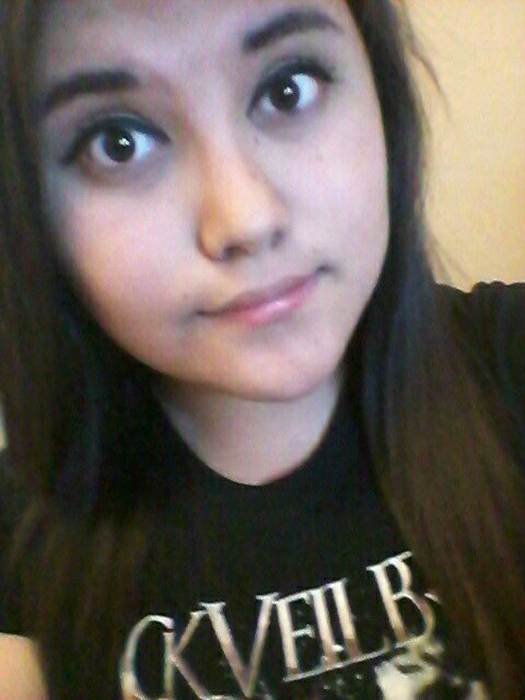 I just wanted you to know that The World Is Ugly but your beautiful to me well are you thinking of me like I'm thinking of you #Mcr