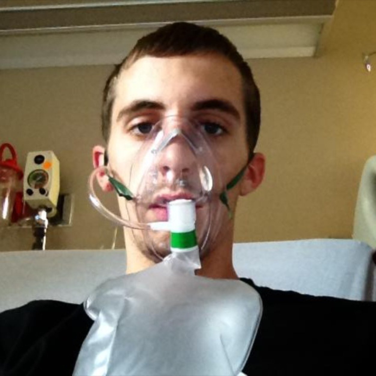 OneLungTom's profile picture. 