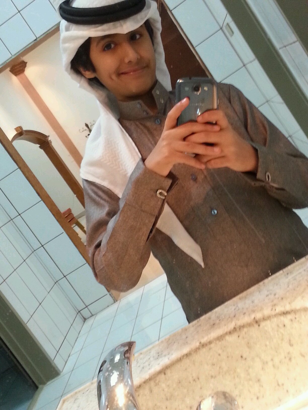 mmoo1122463's profile picture. 