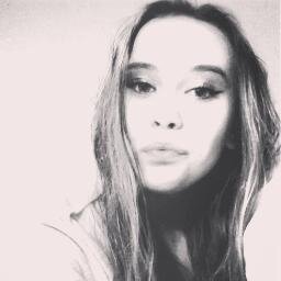Follow me and i´ll follow you back!(: I´m in love with @Janoskians @AustinMahone and @BrunoMars (: