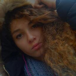 P.M = PIa mia JLaime TRoo CEtte CHanteuz ELle REpresente UNe De MEs FAvorite STar A PResent KIss KIss