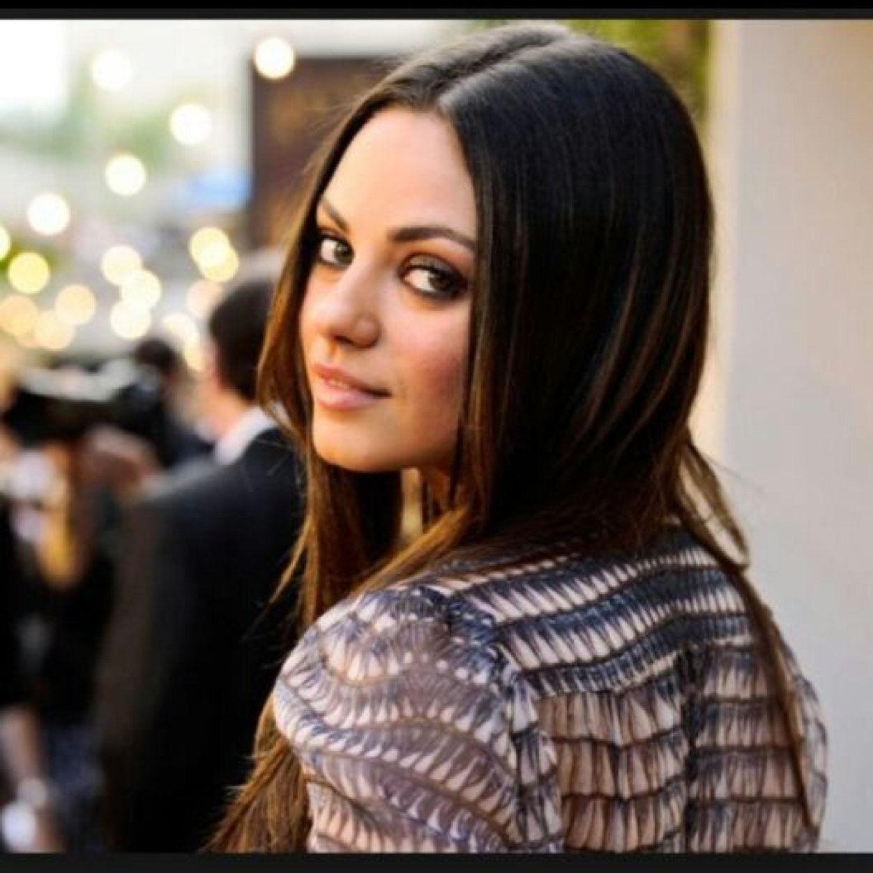 MoldeeeS's profile picture. 17. Jugador de plataforma Xbox One, actualmente F/A, Smg objetive con demasiada experiencia.