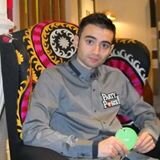 Laureato in tecniche della prevenzione, sono un responsabile della sicurezza nei luoghi di lavoro. Amante del basket,calcio,cinema e poker.