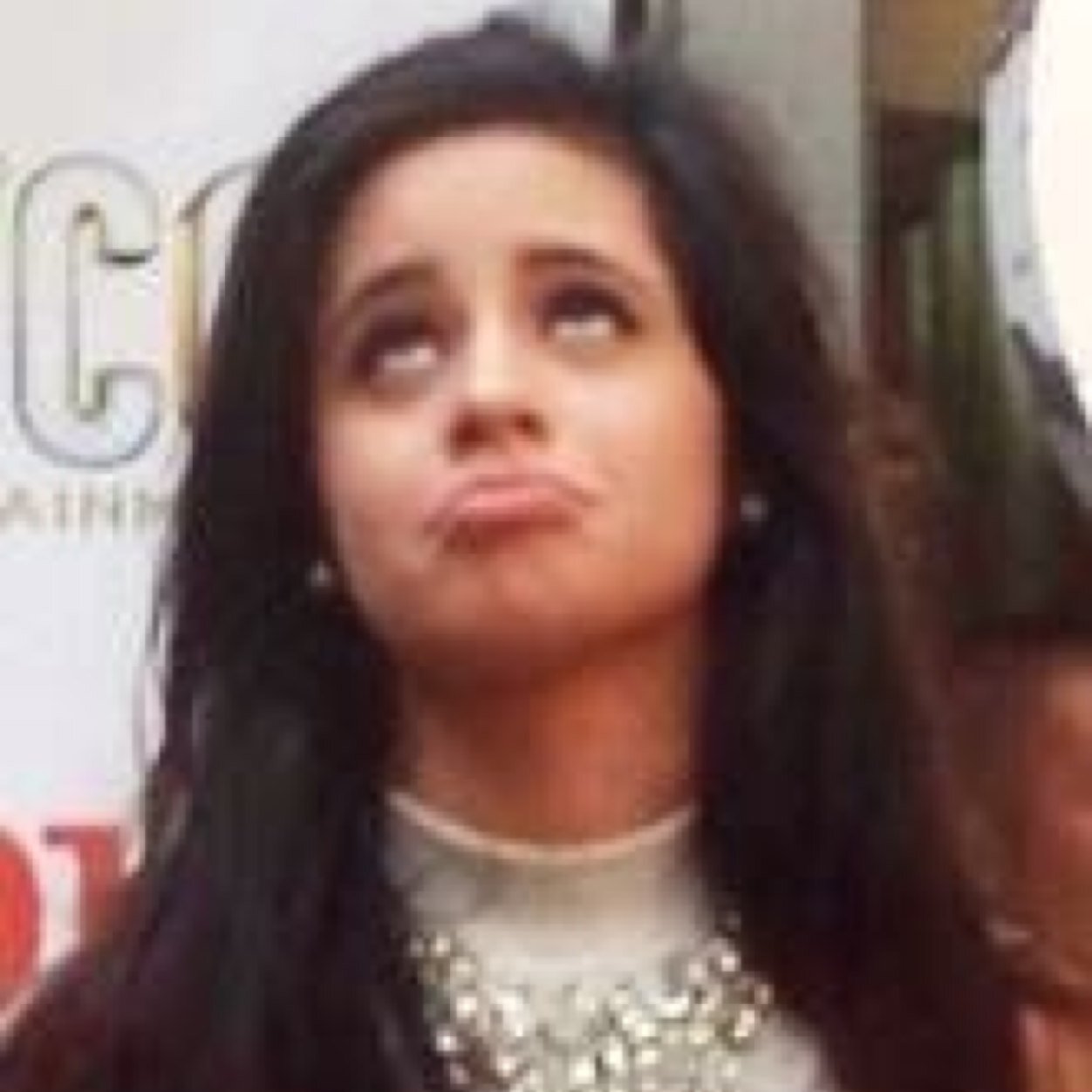 Free follow ! Please follow @HarmonyNutella thanks :)