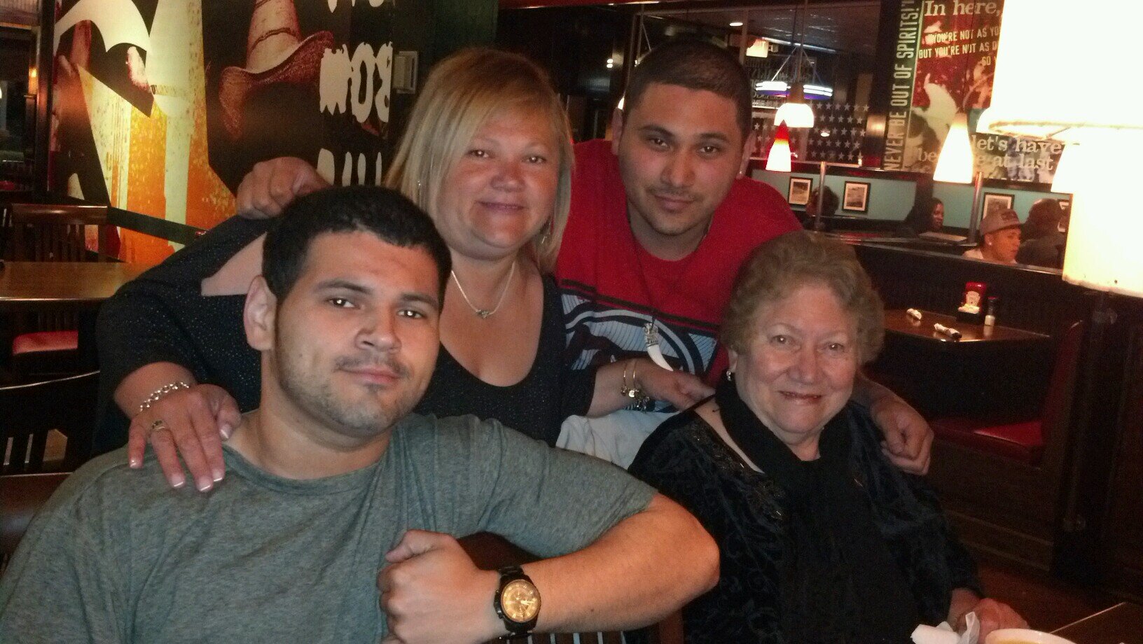 leblorena's profile picture. Yo solo quiero darte un beso!!!!!!!!