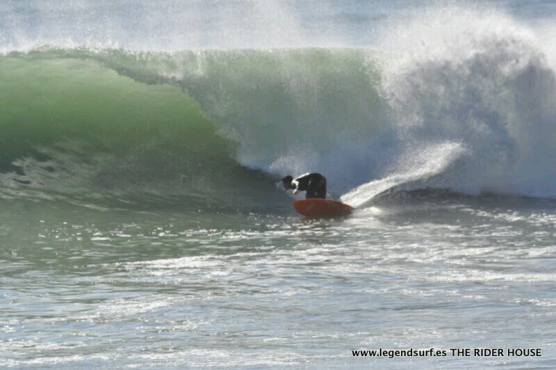 AlbertoFdz93's profile picture. Surfer.Deportista de alto nivel. Estudiante de Ciencias de la actividad física y del deporte en la UPO.  Siempre #2