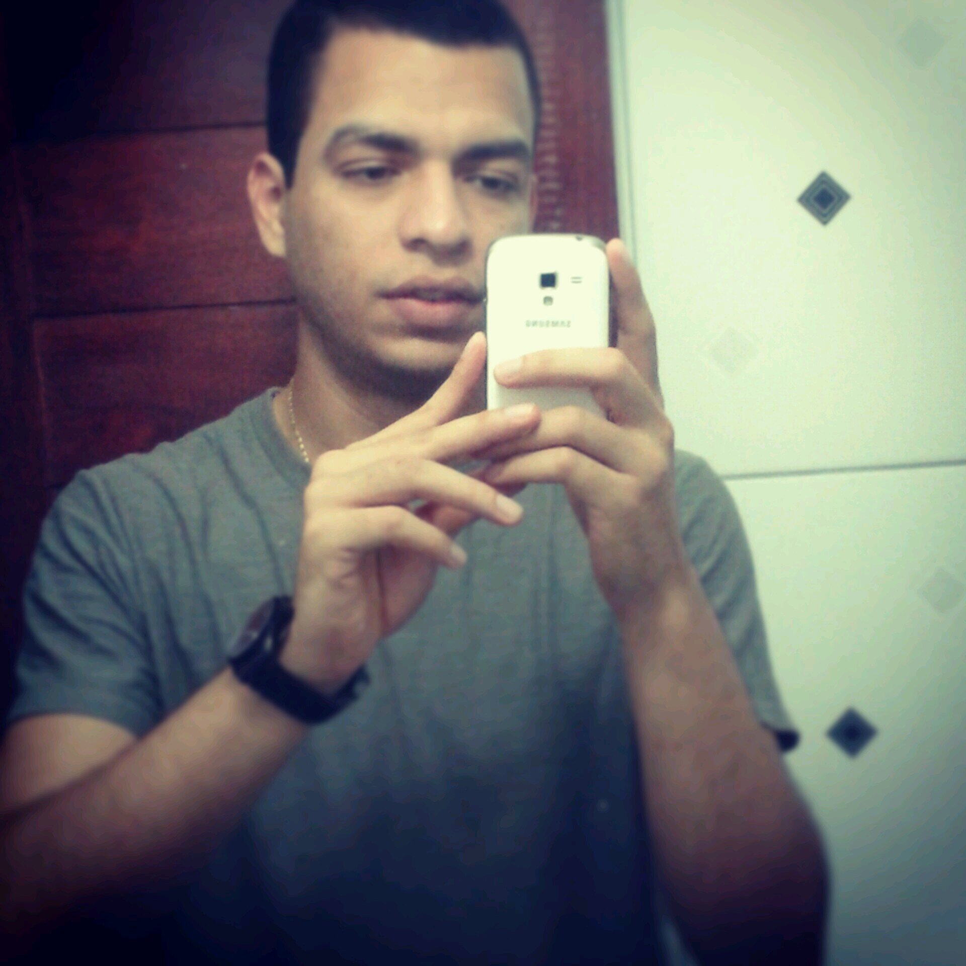 Estudante de Fisioterapia, #Capricórnio ,19 Anos #DEUS, #Familia, #AlegriaEOusadia. Whats app (84) 9155-9083
