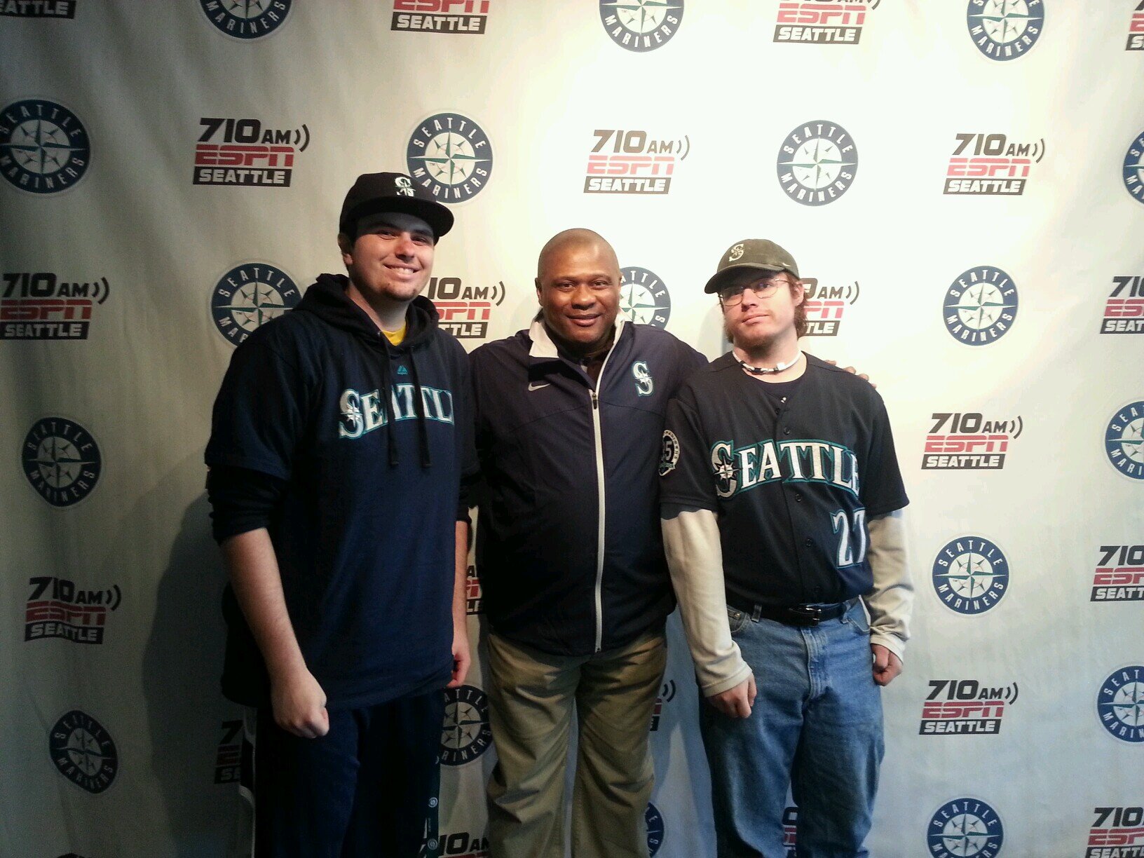 Trying to make it in this world as a baseball reporter/analyst. MLB Staff Writer on http://t.co/i2faxvGyUr and BaseballEssential