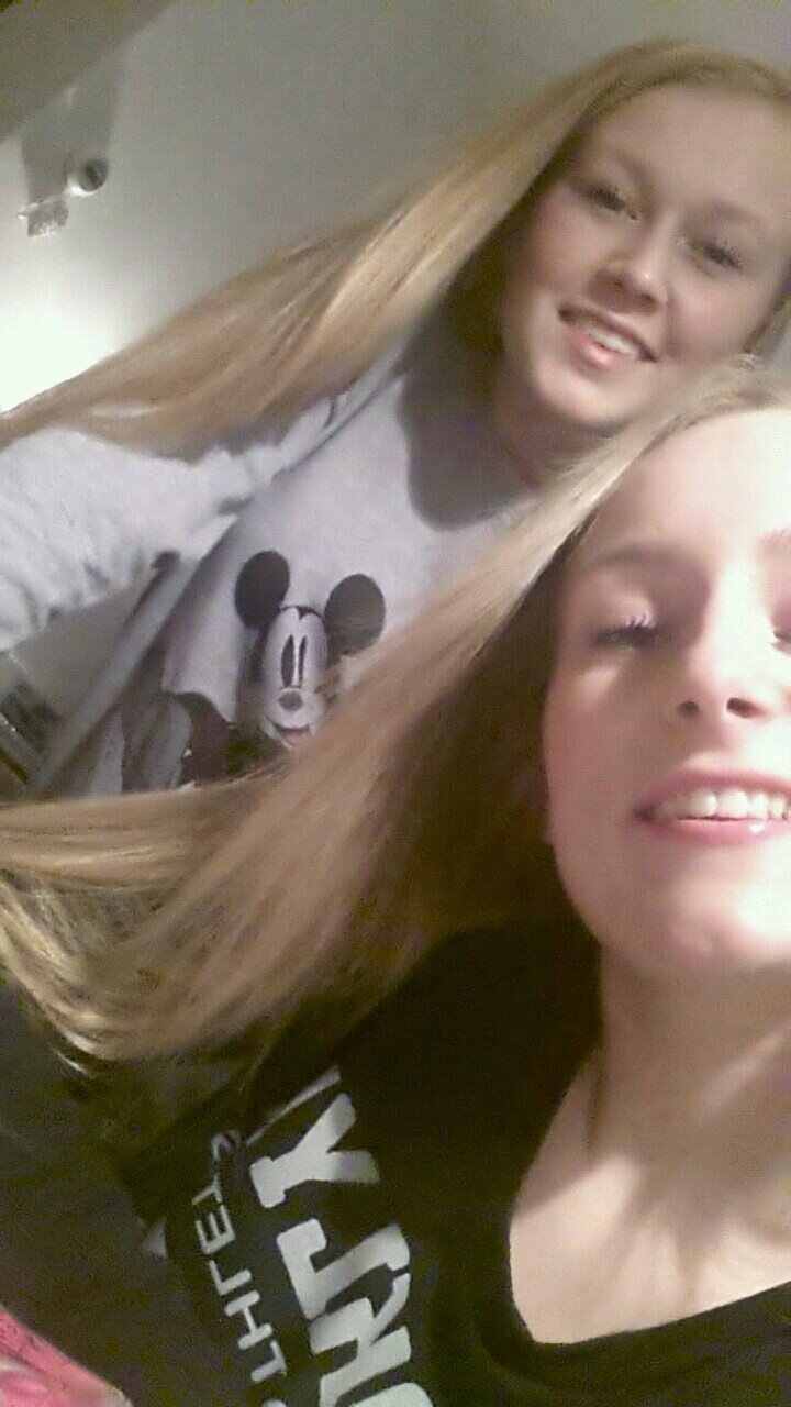 lovee youu. ♡ xAshley / Me allerbeste x daan ♡ /Me aller beste vriendiinniee xx @lieefstess