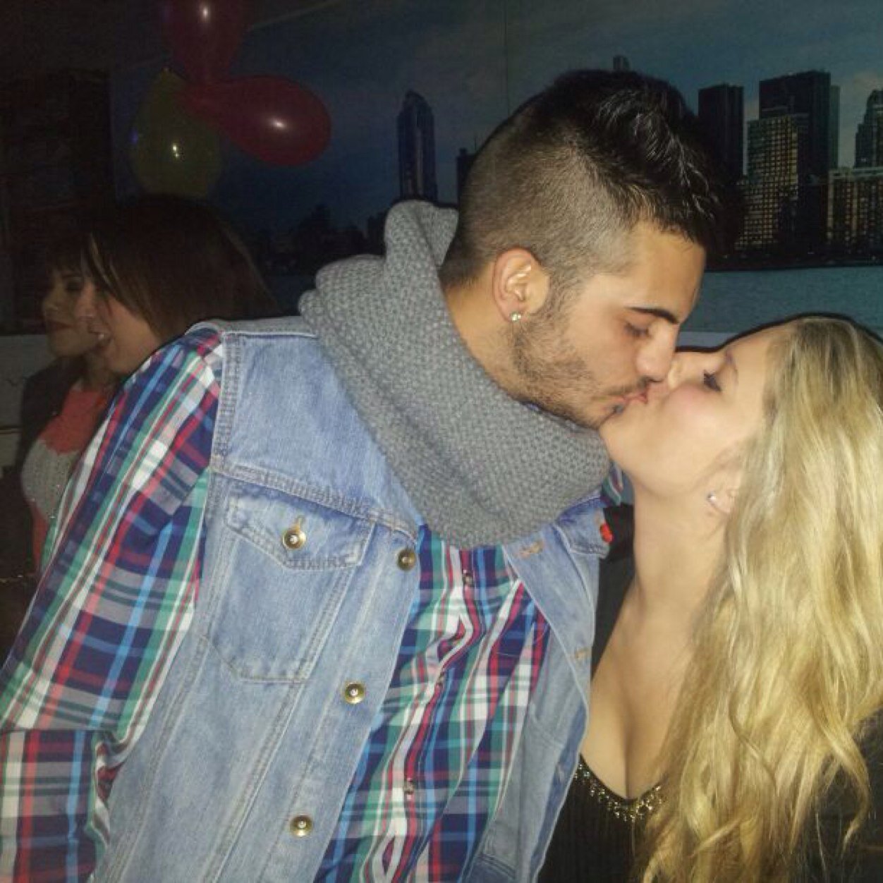 juanleonvegas's profile picture. Sin duda esty mas feliz que nunca y gracias a ella. Tania maroto!! Teamooo