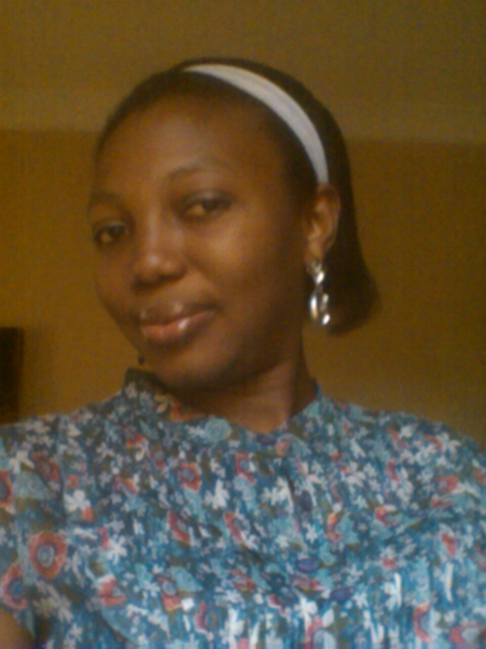 tolahellen's profile picture. 